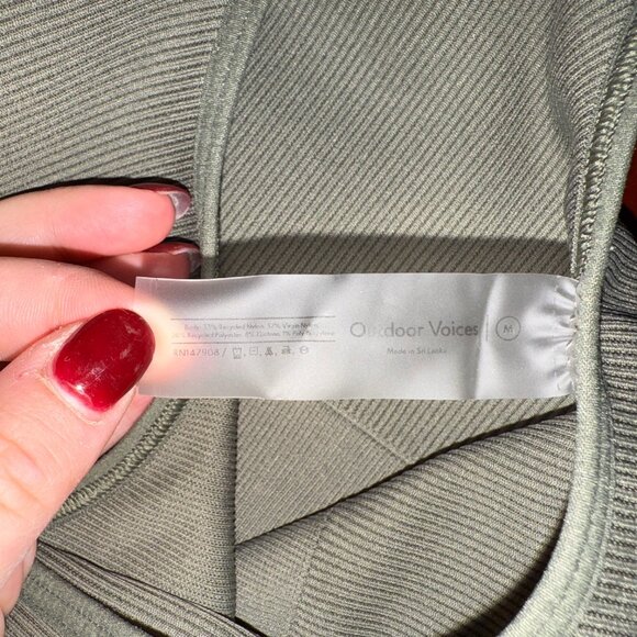 Green and orange Outdoor Voices OV Longline Sports Crop in M - Picture 3 of 3